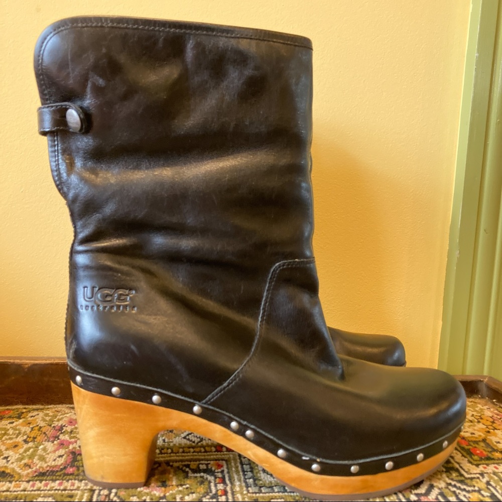 UGG Lynnea Black Clog Boot size 9